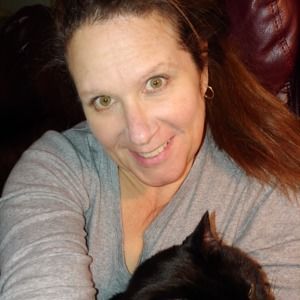 Meet your Posher, Jenn